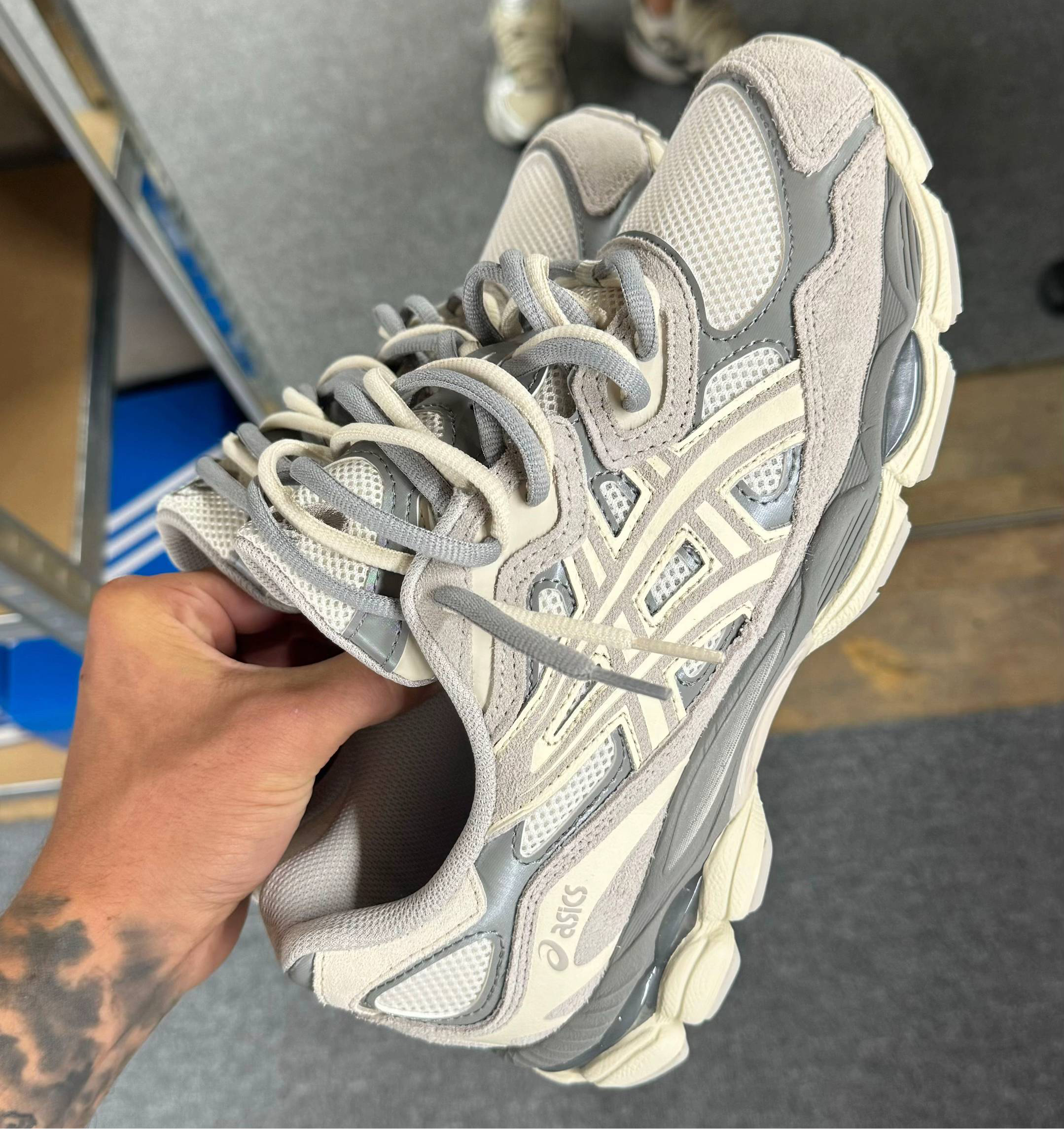 Gel-NYC Oyster Grey