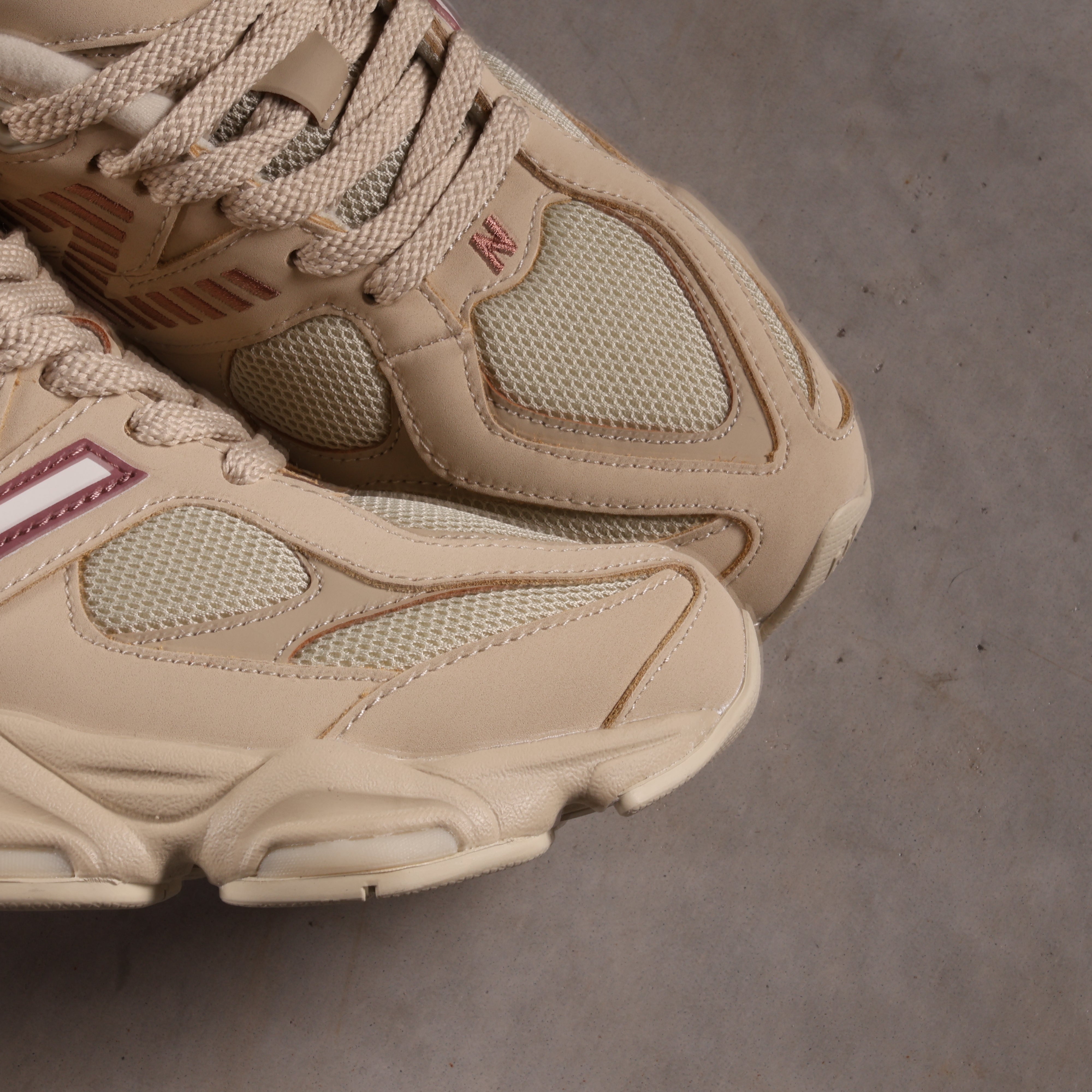 New Balance 9060 Bone Sparrow