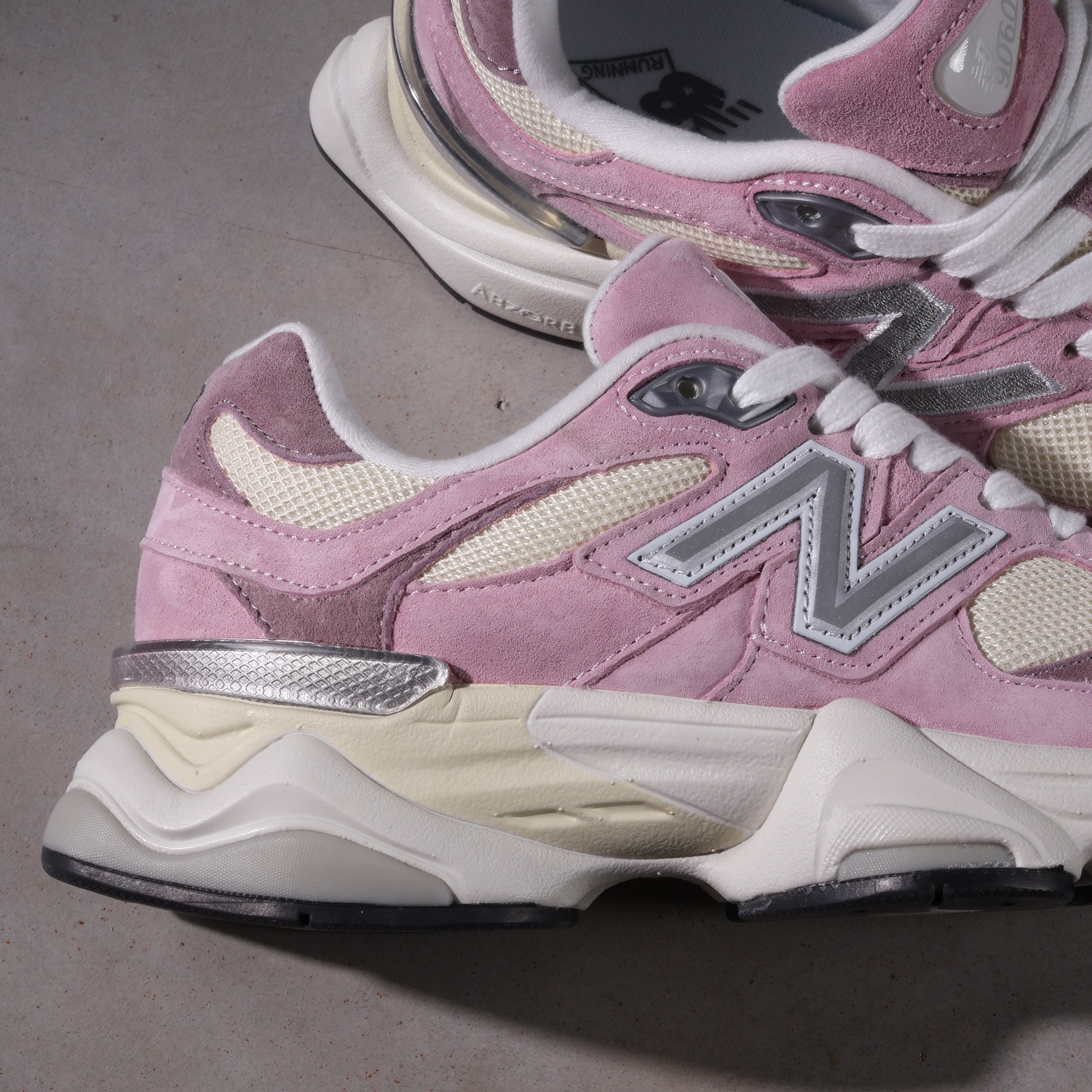New Balance 9060 Rose Sugar Angora