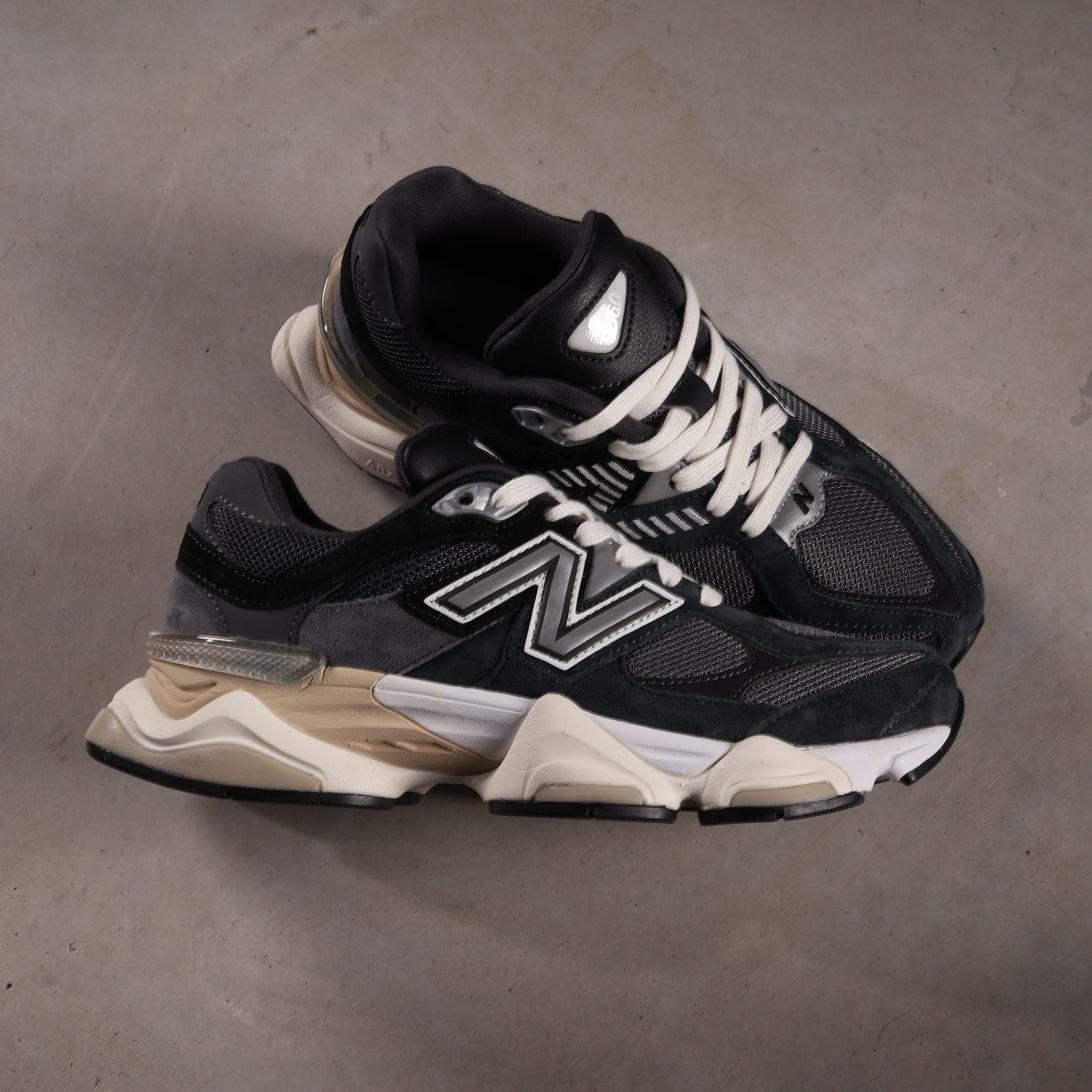 New Balance 9060 Charcoal