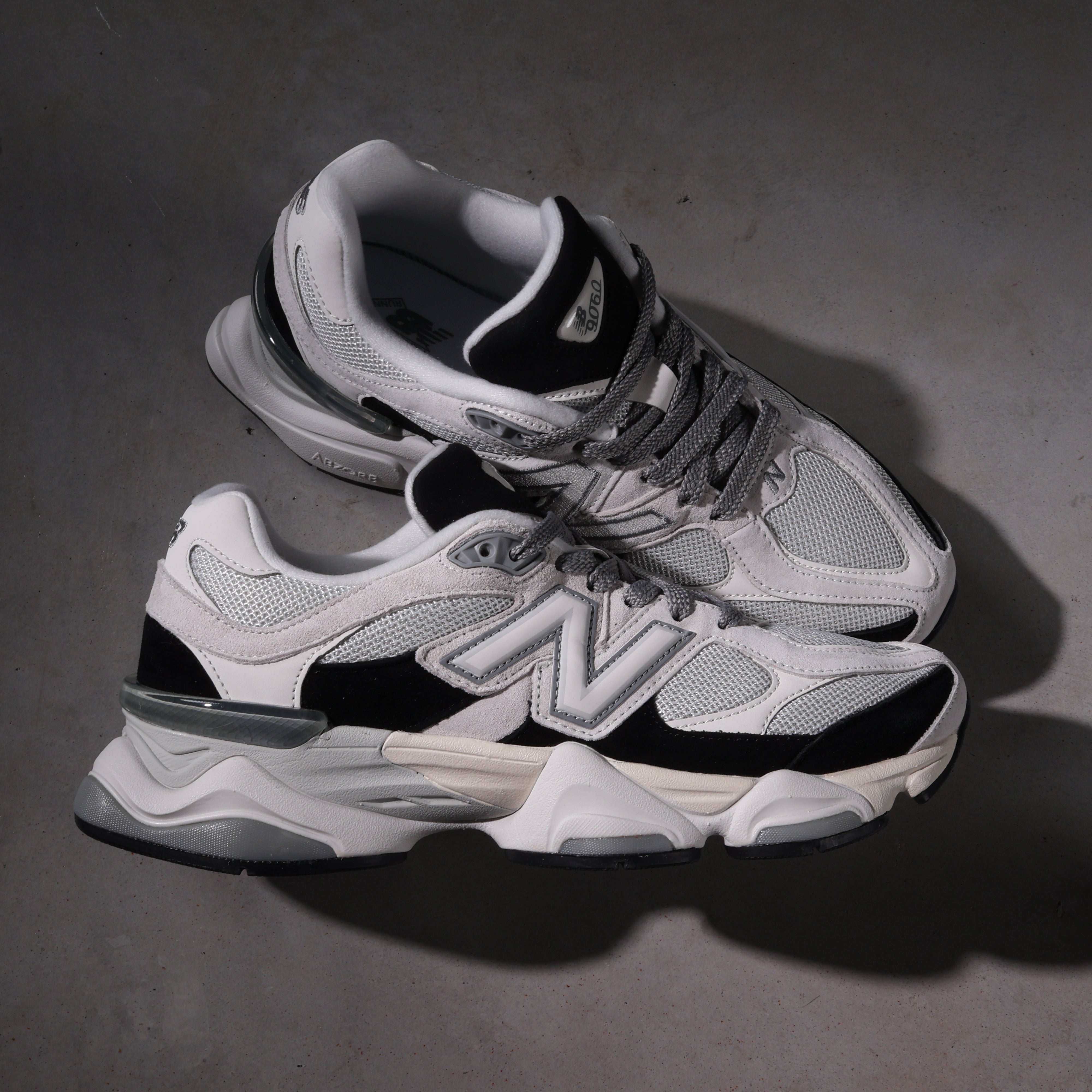 New Balance 9060 Grey Jet Black