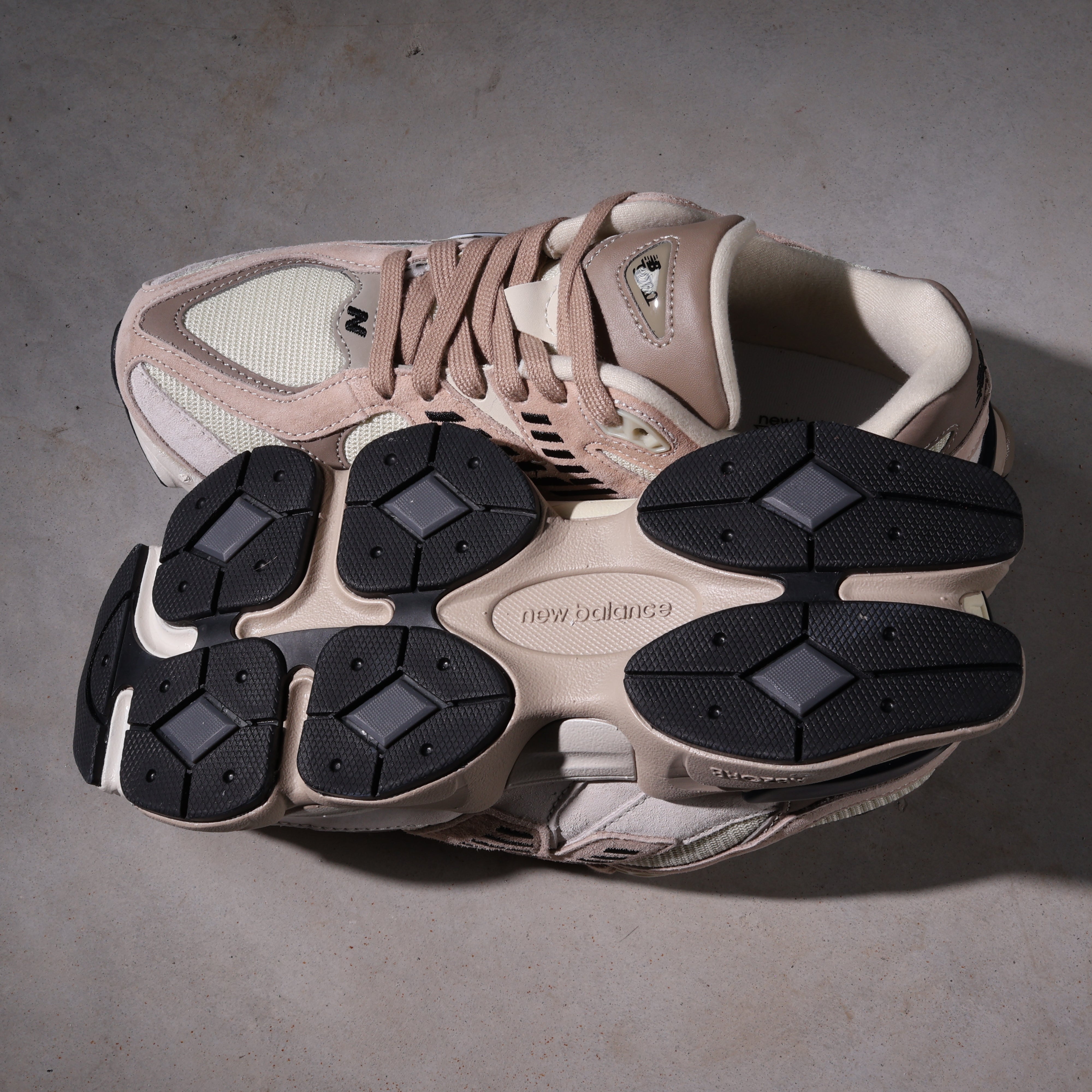 New Balance 9060 Beige Cream