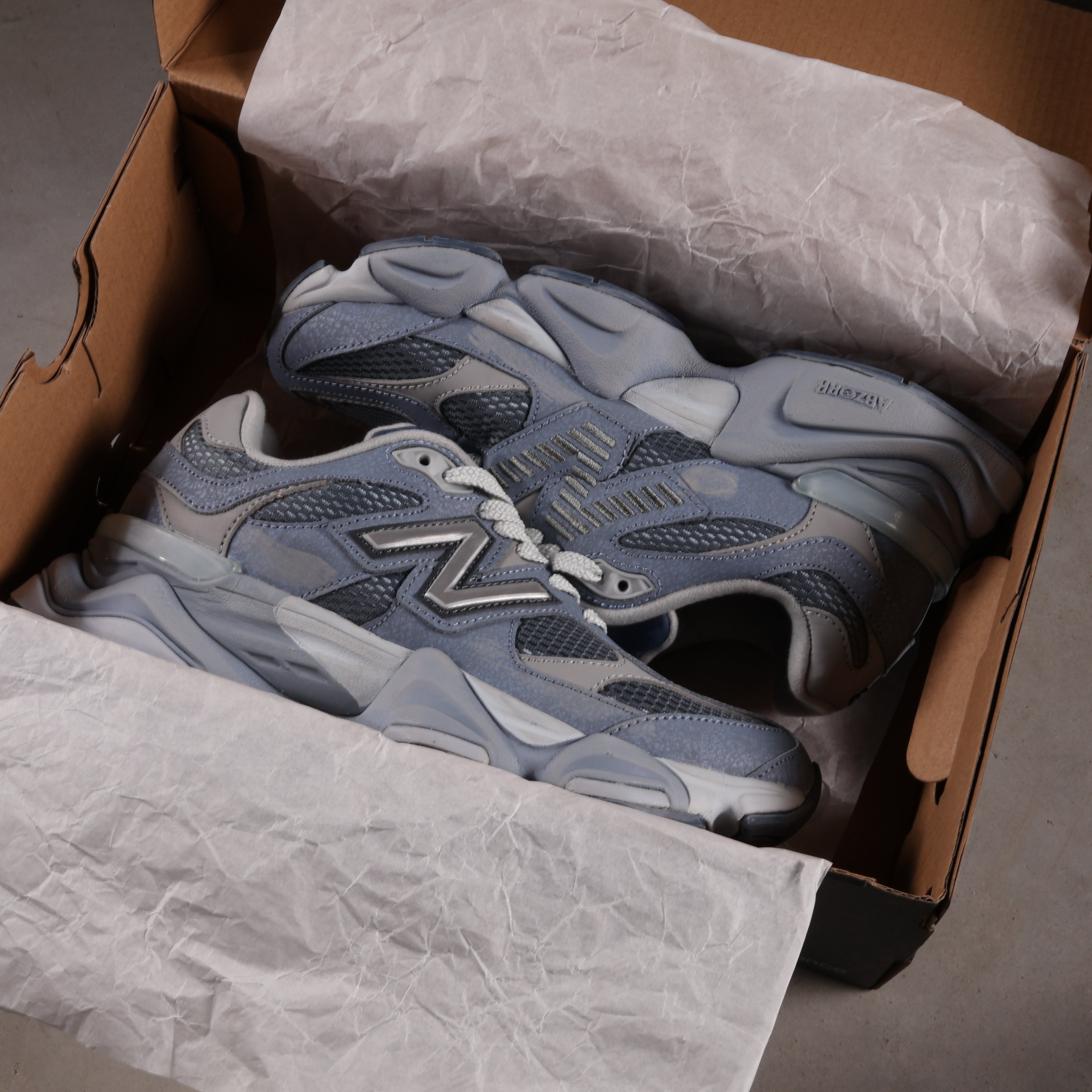 New Balance 9060 Grey Day