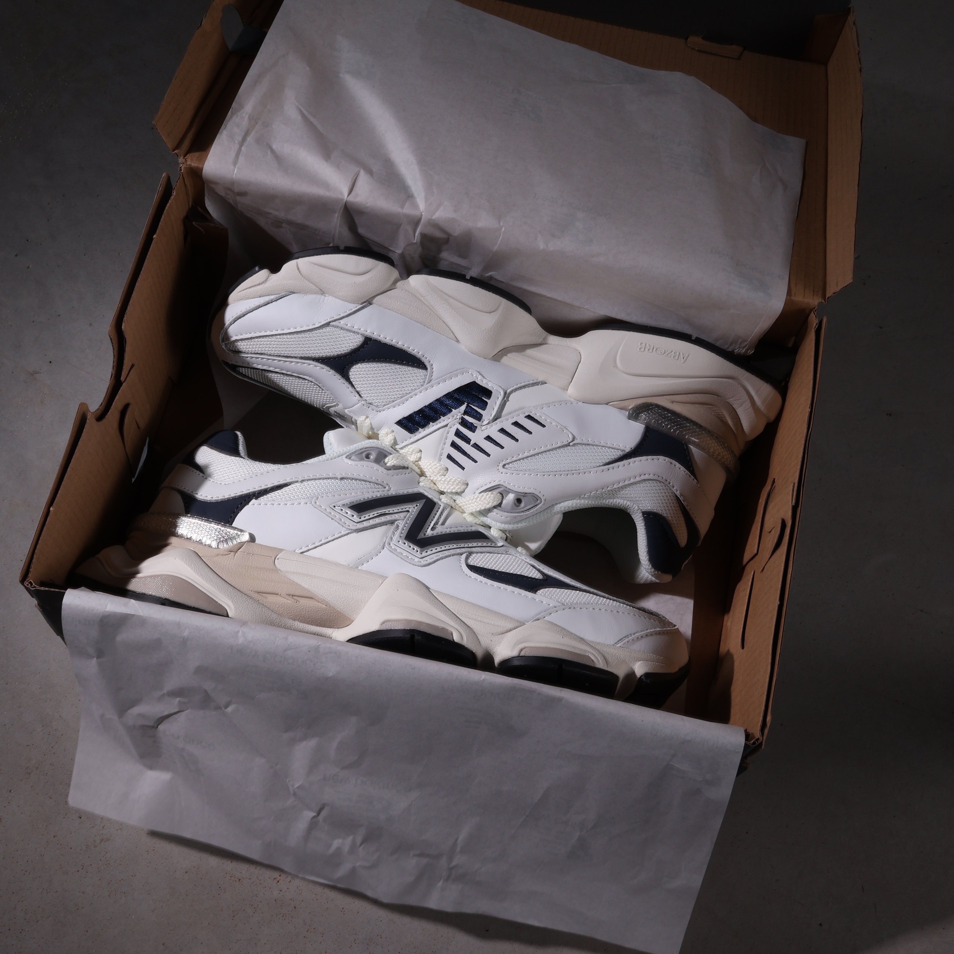 New Balance 9060 White Navy