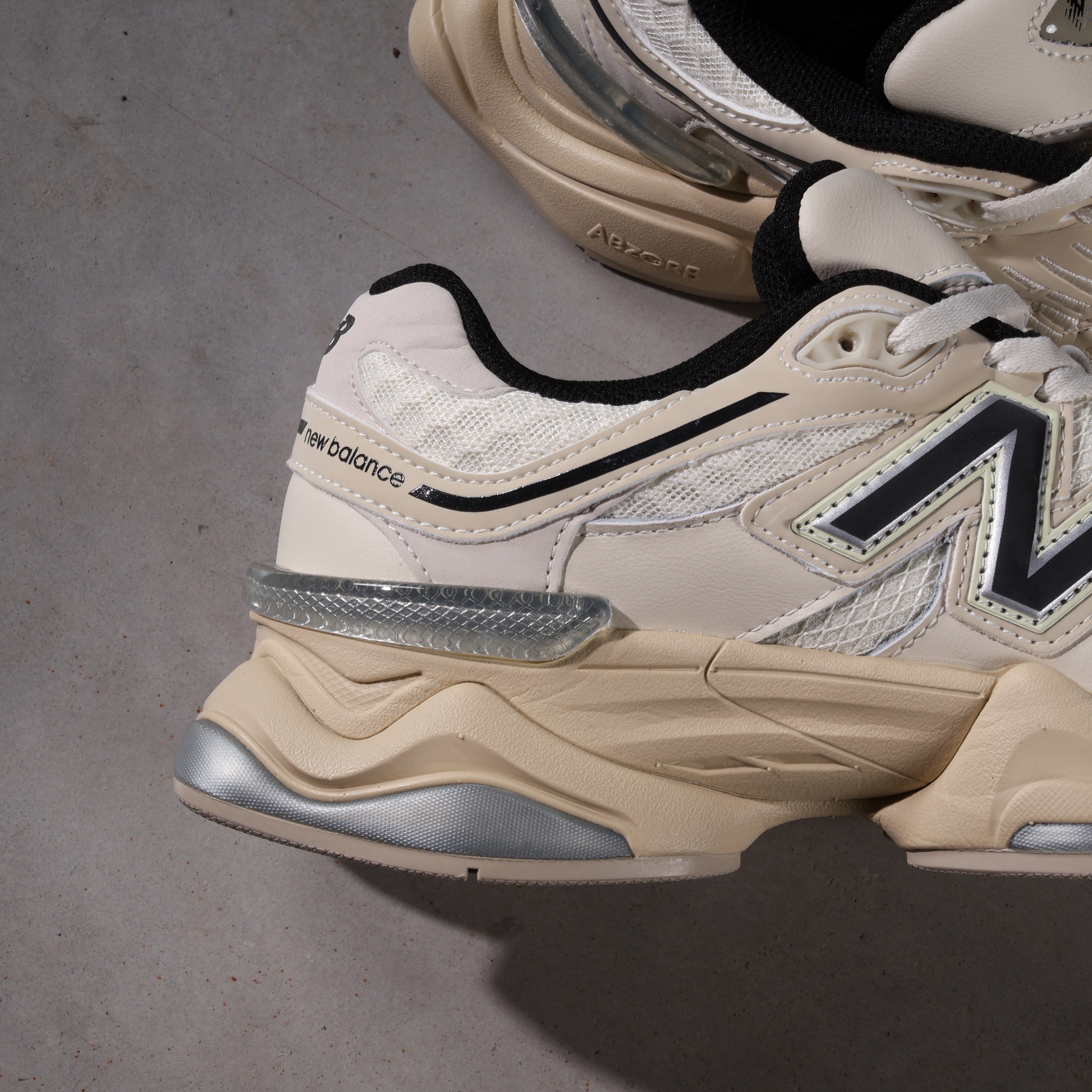 New Balance 9060 Turtledove Black Silver Metallic