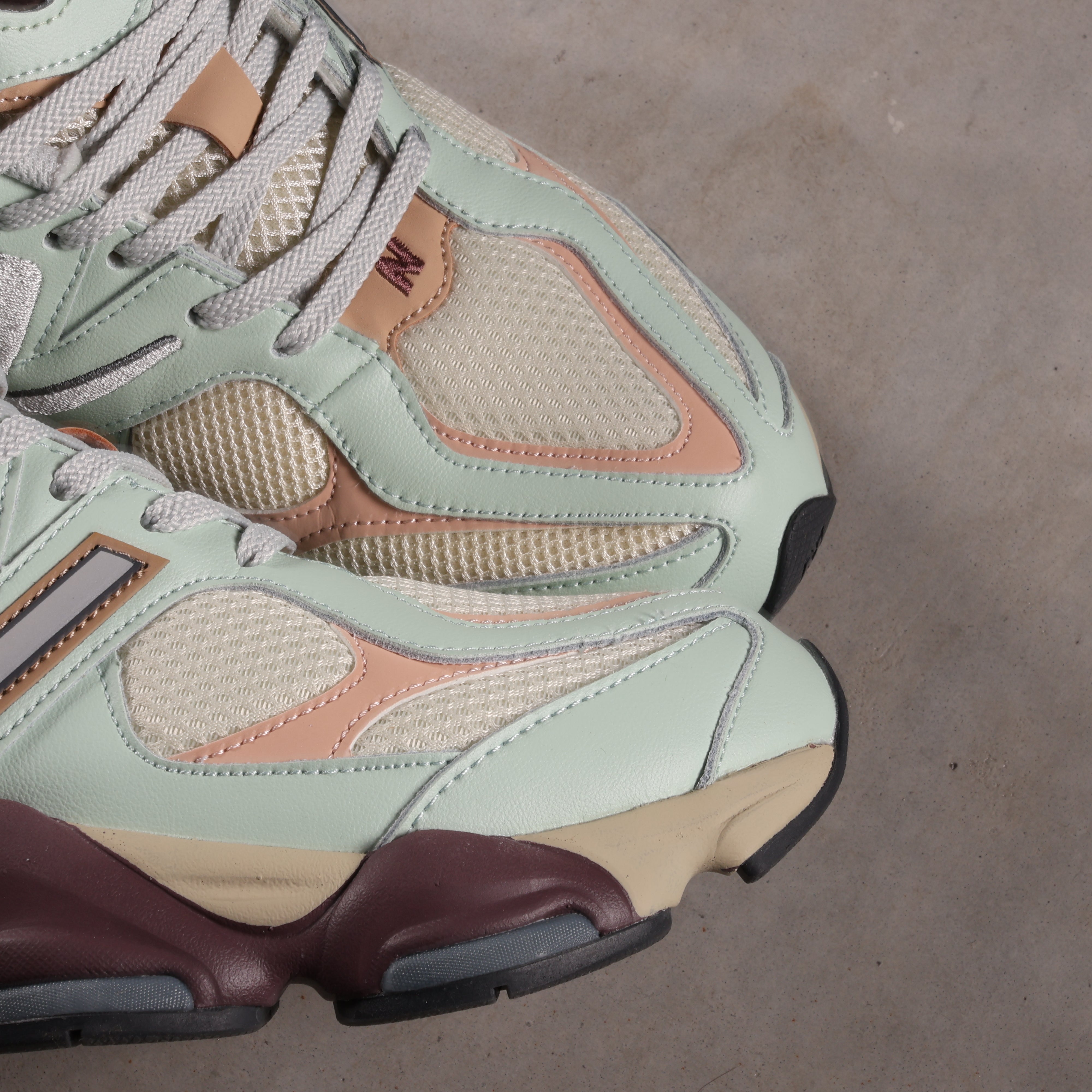 New Balance 9060 Clay Ash
