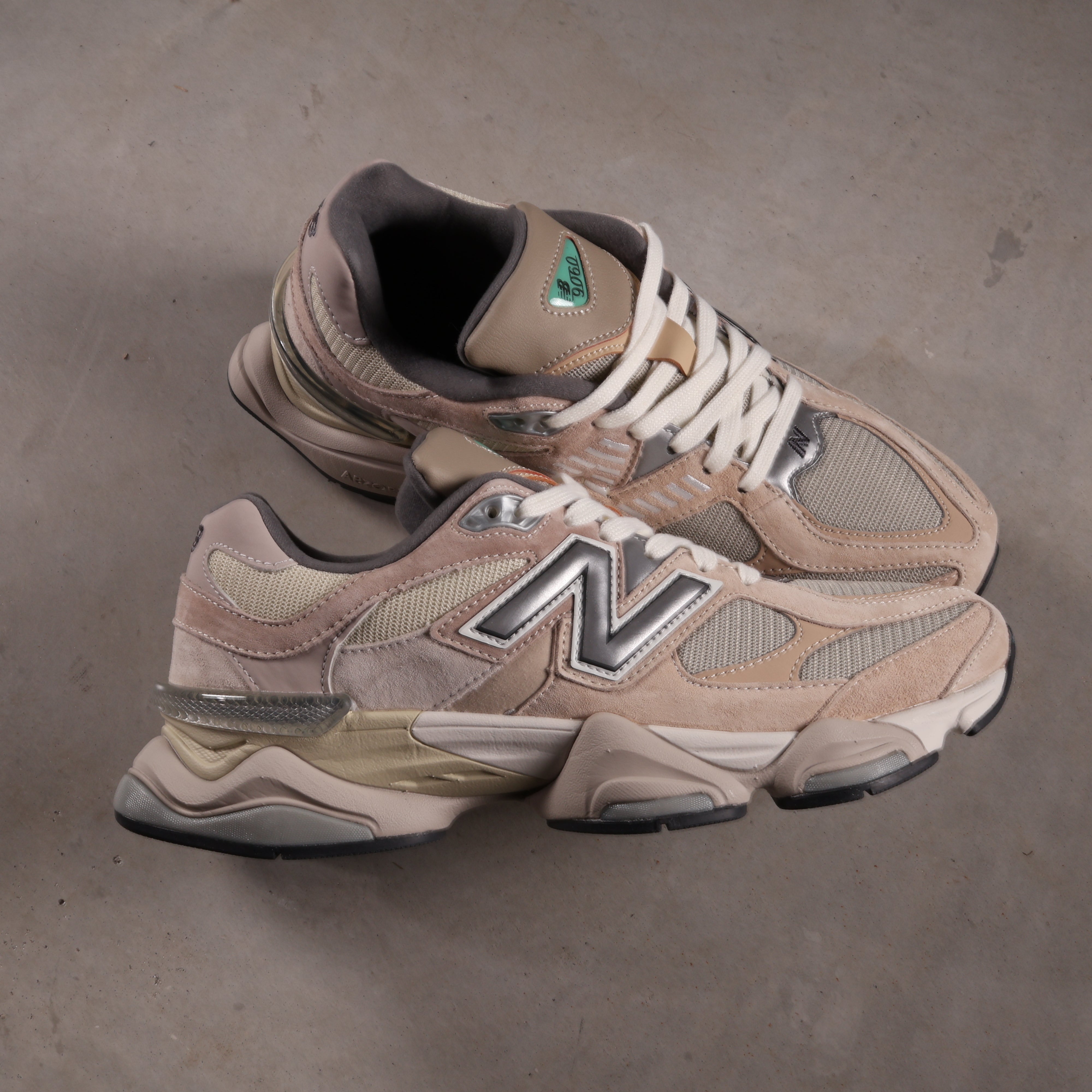 New Balance 9060 Sea Salt