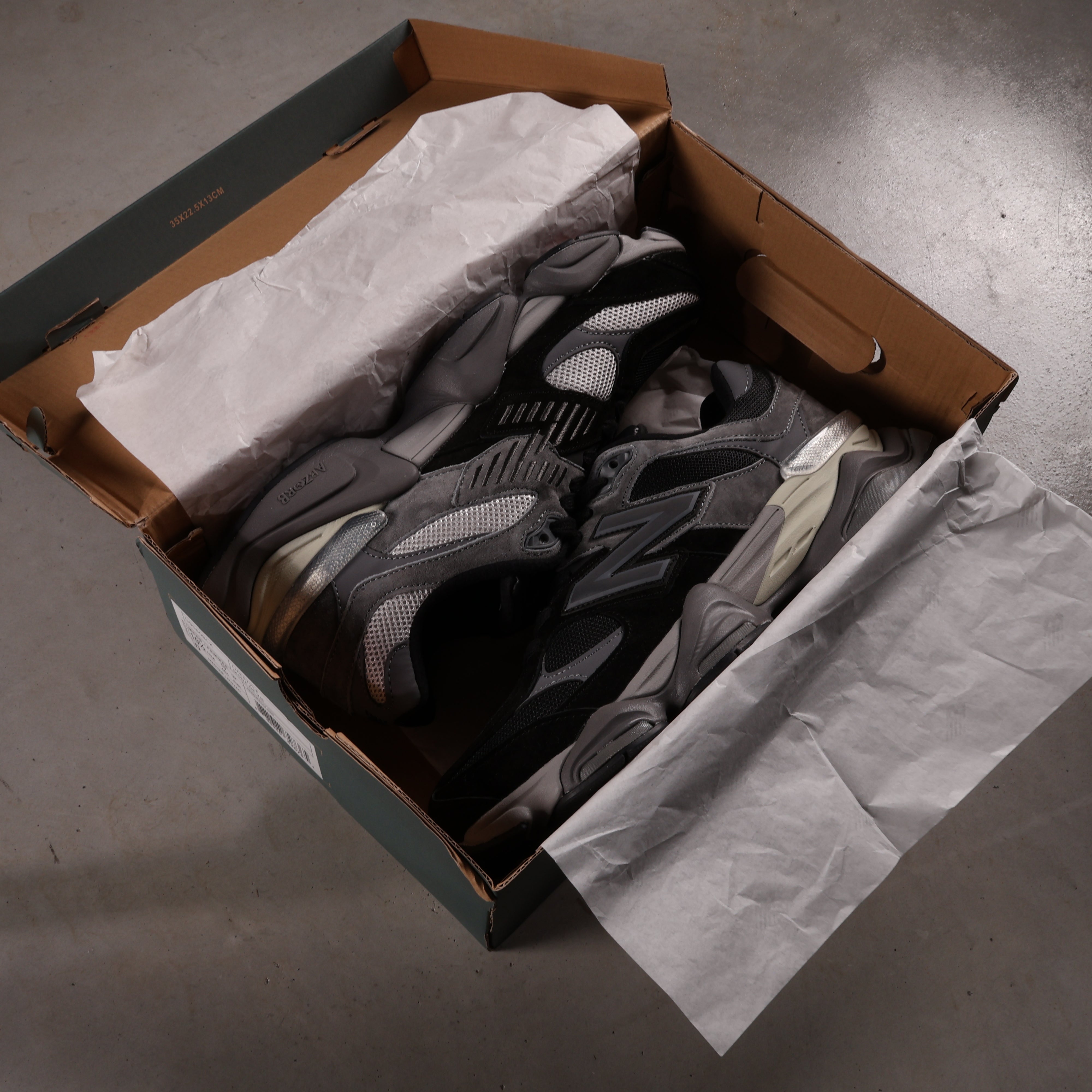 New Balance 9060 Castlerock
